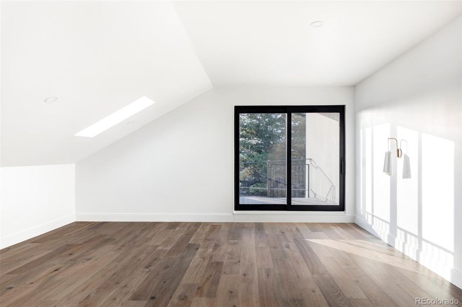 Spacious, unfurnished interior of a new home in , Denver (Image 28).