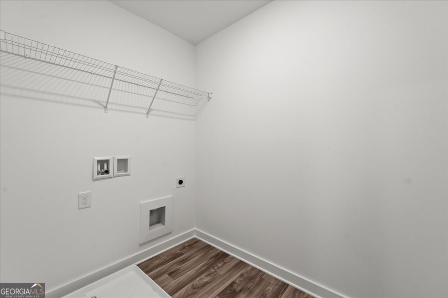 Spacious, unfurnished interior of a new home in Ellington Farms, Statham (Image 16).