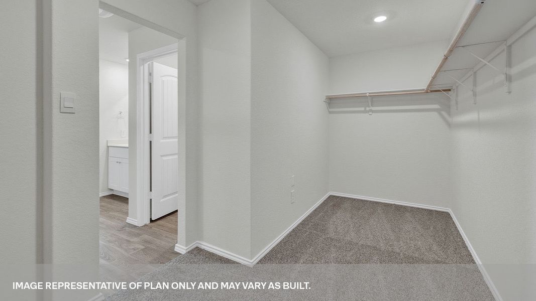 Spacious, unfurnished interior of a new home in Arroyo Ranch, Seguin (Image 23). Spacious, unfurnished interior of a new home in Arroyo Ranch, Seguin (Image 23).