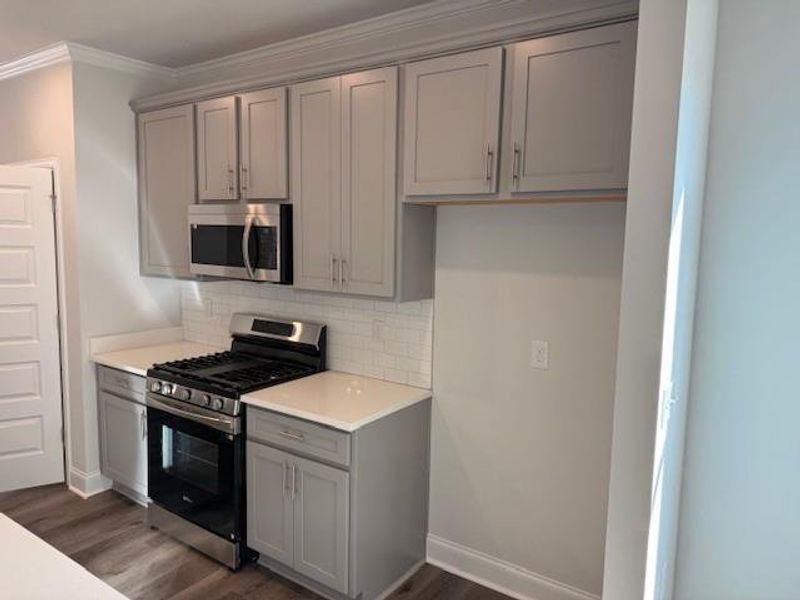 Furnished interior view inside a new home in Cooper's Walk, Loganville (Image 7). Furnished interior view inside a new home in Cooper's Walk, Loganville (Image 7).