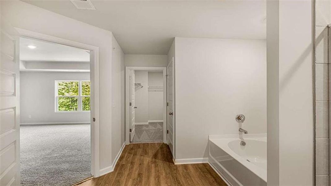 Spacious, unfurnished interior of a new home in Echo Glen, Stockbridge (Image 30). Spacious, unfurnished interior of a new home in Echo Glen, Stockbridge (Image 30).