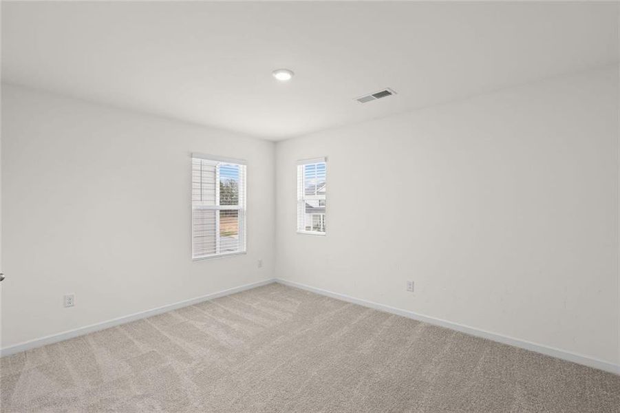 Spacious, unfurnished interior of a new home in Twin Lakes, Hoschton (Image 38).