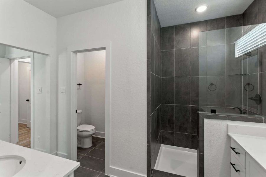 Furnished interior view inside a new home in Rose Hill, San Antonio (Image 9).