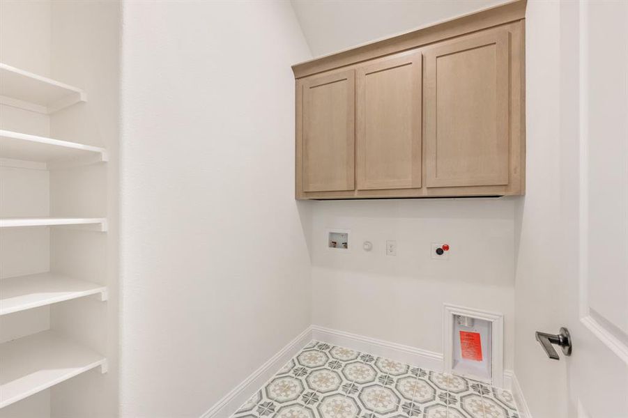 Spacious, unfurnished interior of a new home in Windsong Ranch, Prosper (Image 31).