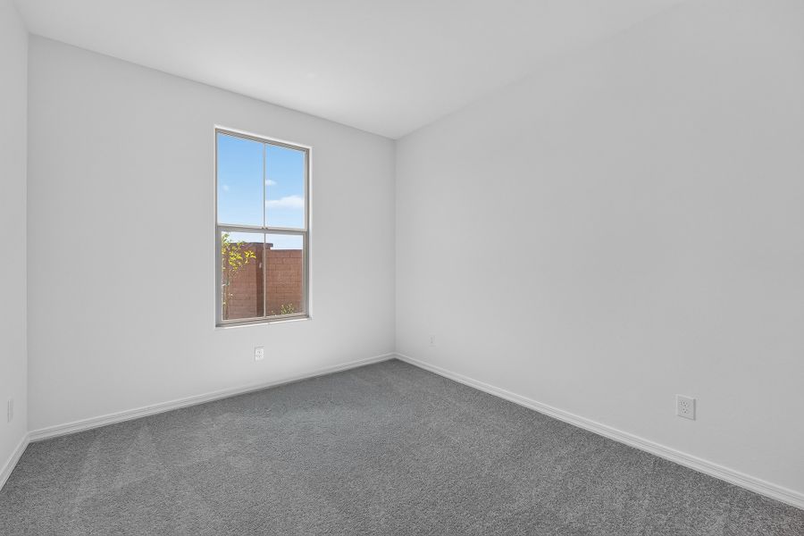 Spacious, unfurnished interior of a new home in Ladera Trails, Queen Creek (Image 19). Spacious, unfurnished interior of a new home in Ladera Trails, Queen Creek (Image 19).