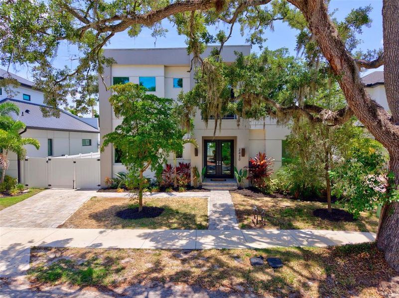 Image 72 of a home in .