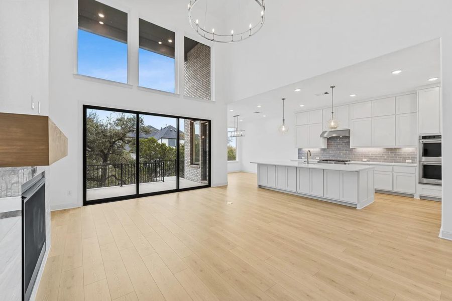 Spacious, unfurnished interior of a new home in Wolf Ranch West Bend - 60', Georgetown (Image 9).