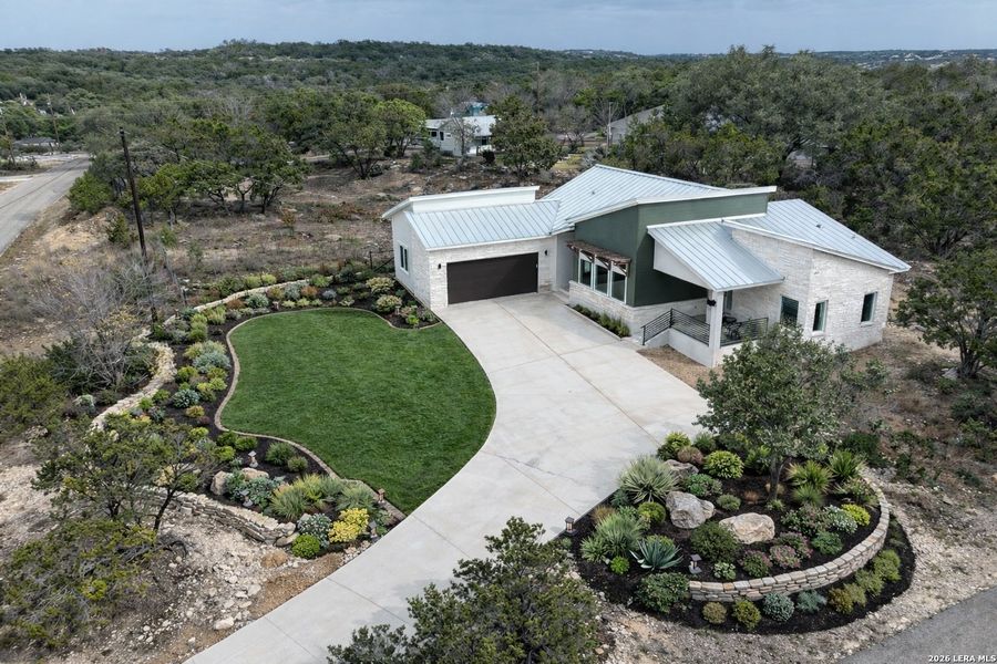 Community amenities in , Canyon Lake (Image 31).