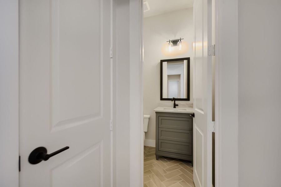 794 White Sage - Powder Bathroom 794 White Sage - Powder Bathroom