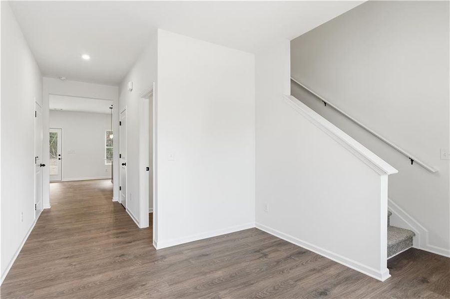 Spacious, unfurnished interior of a new home in Meadow Pines, Dallas (Image 10). Spacious, unfurnished interior of a new home in Meadow Pines, Dallas (Image 10).