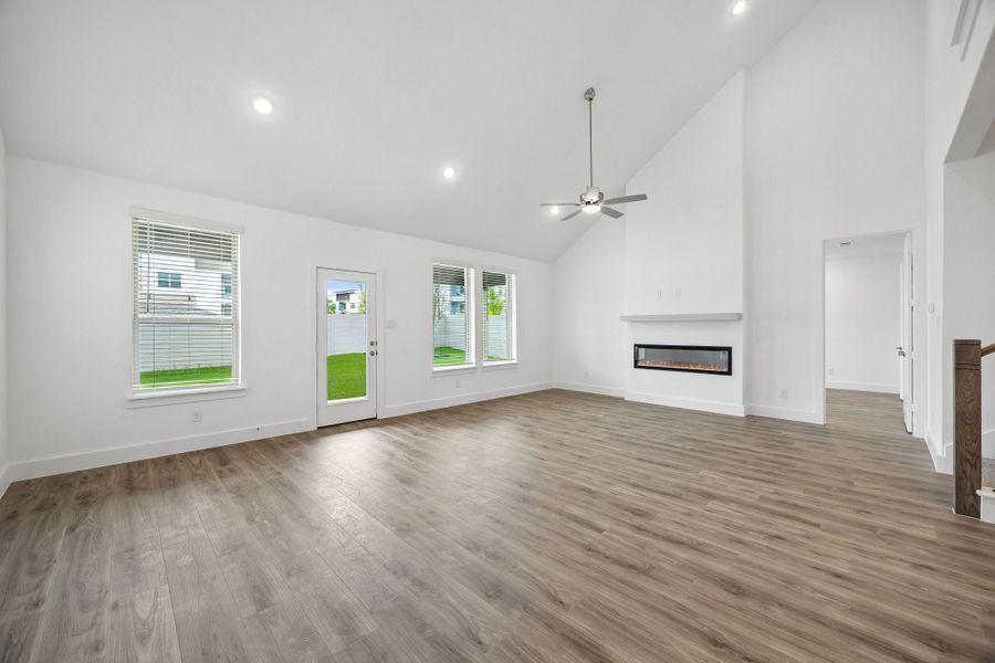 Spacious, unfurnished interior of a new home in Painted Tree Woodland West, McKinney (Image 18). Spacious, unfurnished interior of a new home in Painted Tree Woodland West, McKinney (Image 18).