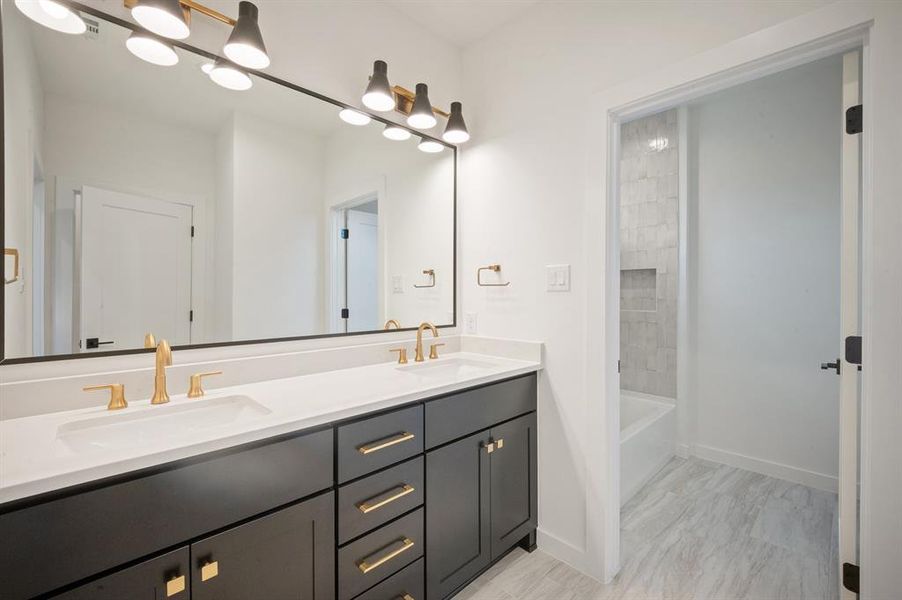 Furnished interior view inside a new home in , Dallas (Image 28).