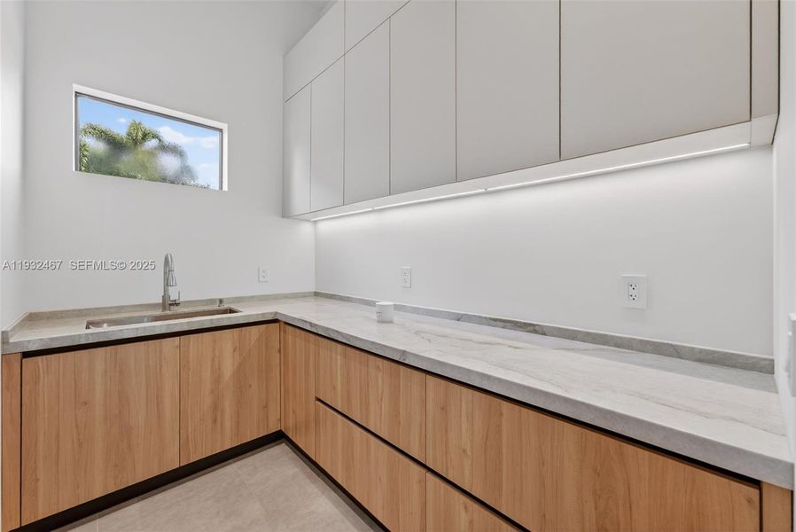 Furnished interior view inside a new home in , Miami Springs (Image 10).