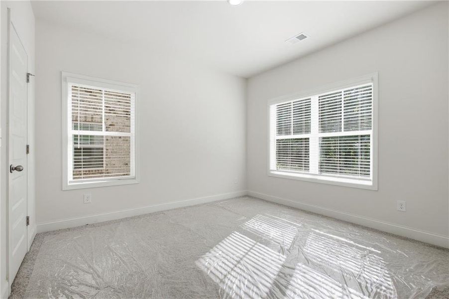 Spacious, unfurnished interior of a new home in , Mableton (Image 39).