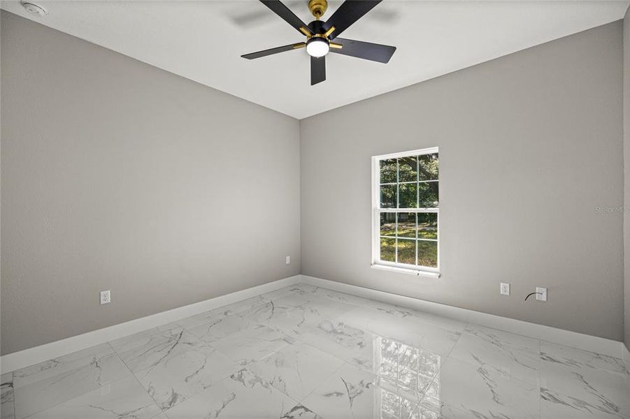 Spacious, unfurnished interior of a new home in , Summerfield (Image 18).