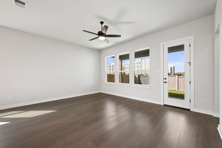 Spacious, unfurnished interior of a new home in Park Central, Georgetown (Image 19).