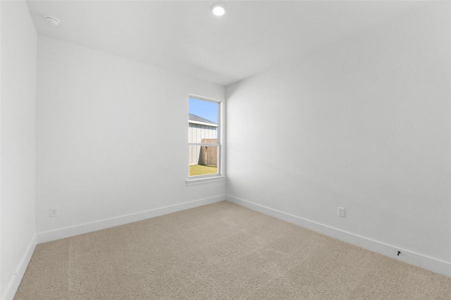 Please Note: These interior photos are not of the actual home but are of a completed one with a simialr floor plan. Finishes, features, and layouts may vary. Please Note: These interior photos are not of the actual home but are of a completed one with a simialr floor plan. Finishes, features, and layouts may vary.