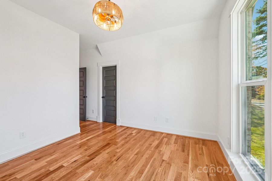 Spacious, unfurnished interior of a new home in , Charlotte (Image 45).