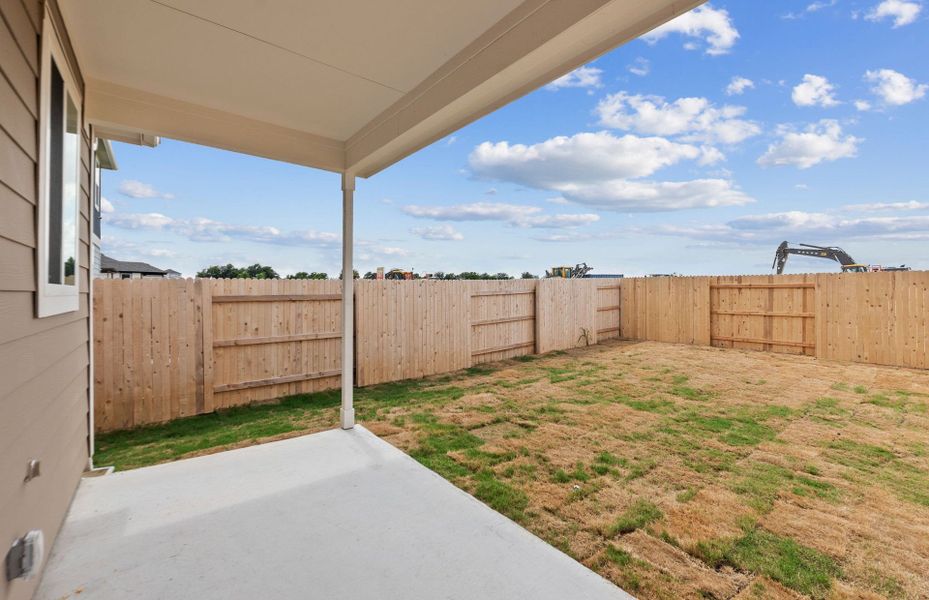 Exterior details and patio area of a home in Patterson Ranch, Georgetown (Image 20).