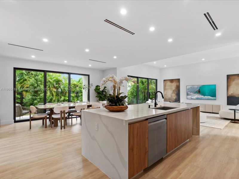 Furnished interior view inside a new home in , Miami (Image 39).