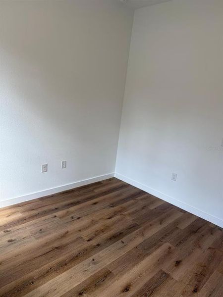 Spacious, unfurnished interior of a new home in , Ocala (Image 17).