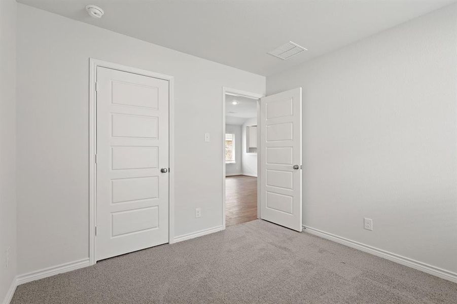 Spacious, unfurnished interior of a new home in Christian Meadows, Ennis (Image 15).