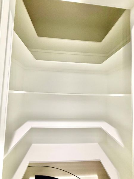 Spacious, unfurnished interior of a new home in , Houston (Image 13).