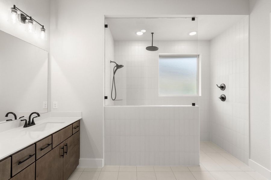 Furnished interior view inside a new home in Inspiration Collection 60 at Painted Tree, McKinney (Image 9). Furnished interior view inside a new home in Inspiration Collection 60 at Painted Tree, McKinney (Image 9).