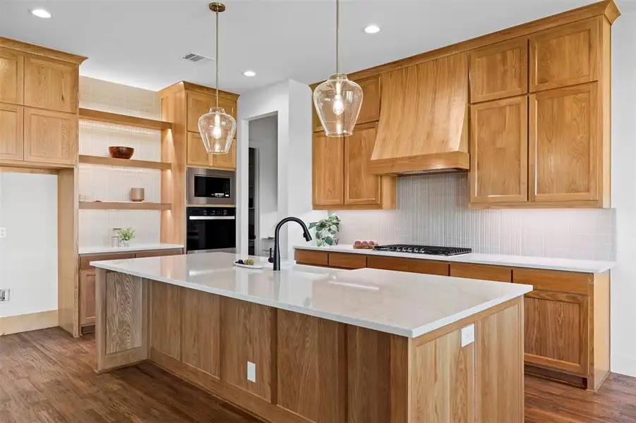 Furnished interior view inside a new home in , Maypearl (Image 10).