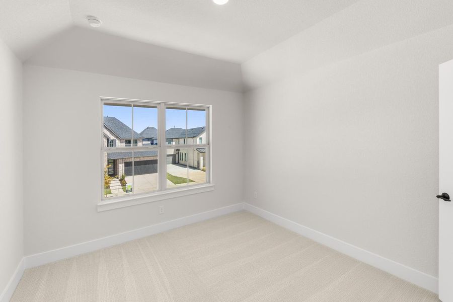 Spacious, unfurnished interior of a new home in Union Park, Little Elm (Image 25).