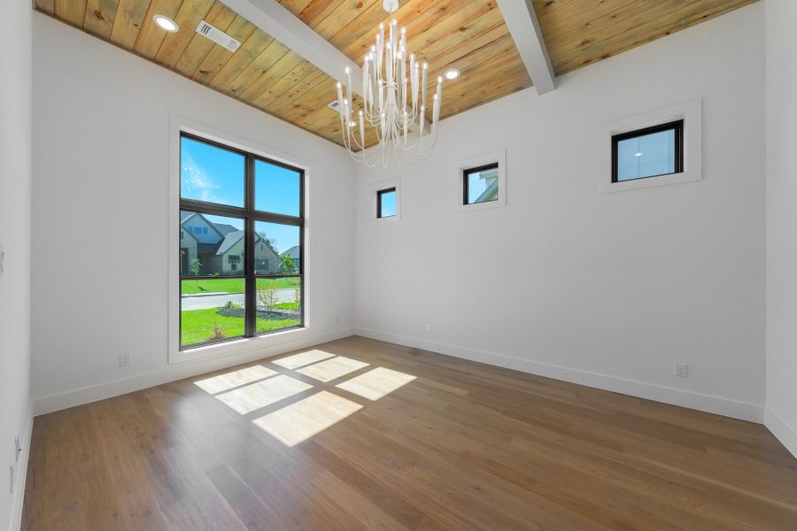 Spacious, unfurnished interior of a new home in The Resort on Eagle Mt. Lake, Fort Worth (Image 52). Spacious, unfurnished interior of a new home in The Resort on Eagle Mt. Lake, Fort Worth (Image 52).