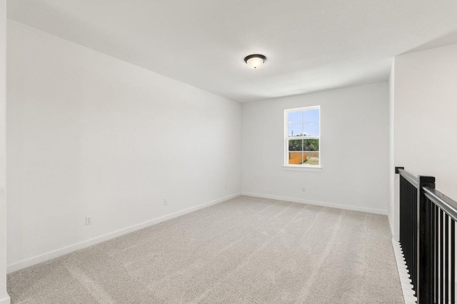 Spacious, unfurnished interior of a new home in Heritage, Dripping Springs (Image 24).