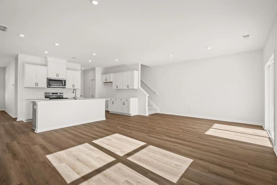 The Beverly A Family Room