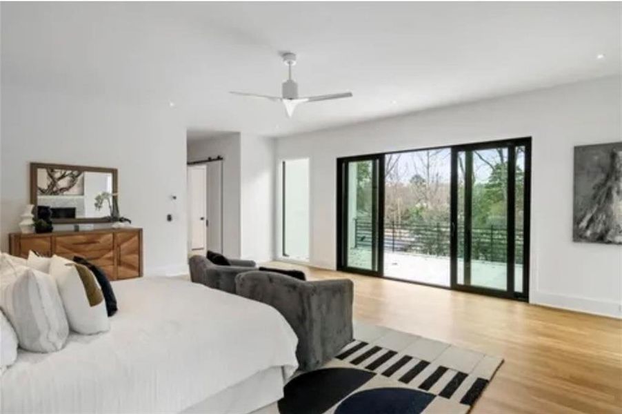 Furnished interior view inside a new home in , Brookhaven (Image 35).