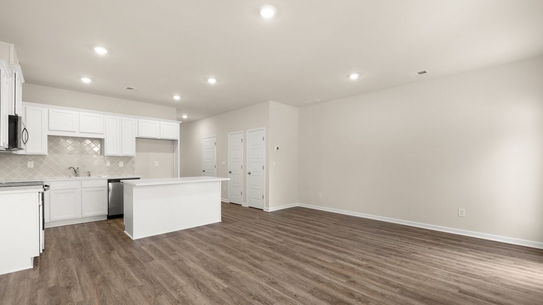 Spacious, unfurnished interior of a new home in The Gables at Agricultural Village, Perry (Image 14).