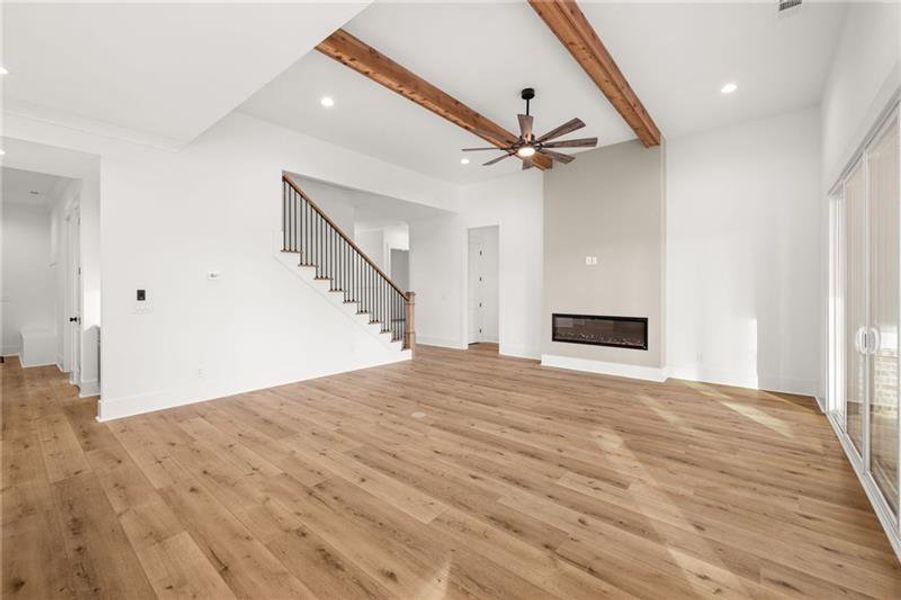 Spacious, unfurnished interior of a new home in , Jefferson (Image 25).