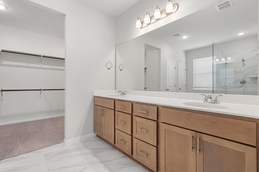 022_mm_05319 022_mm_05319