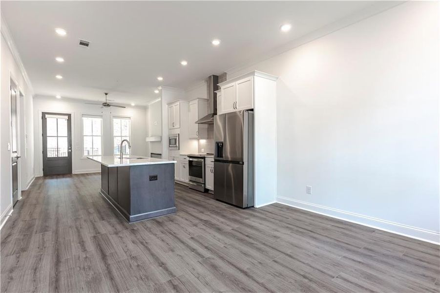 Image 35 of a home in Waterside Condos.