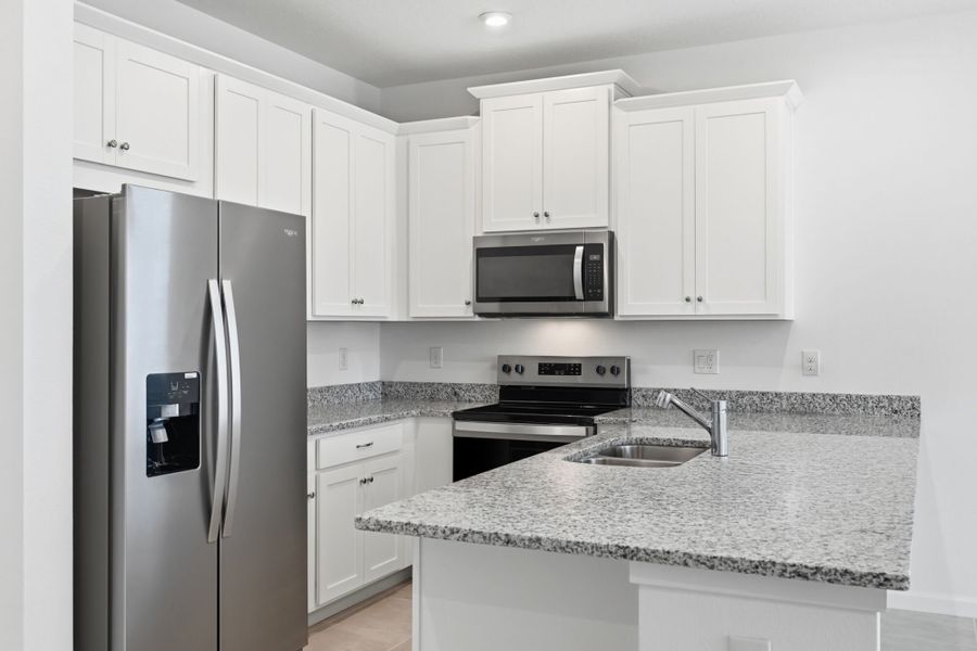 MODEL PHOTOGRAPHY - Kitchen