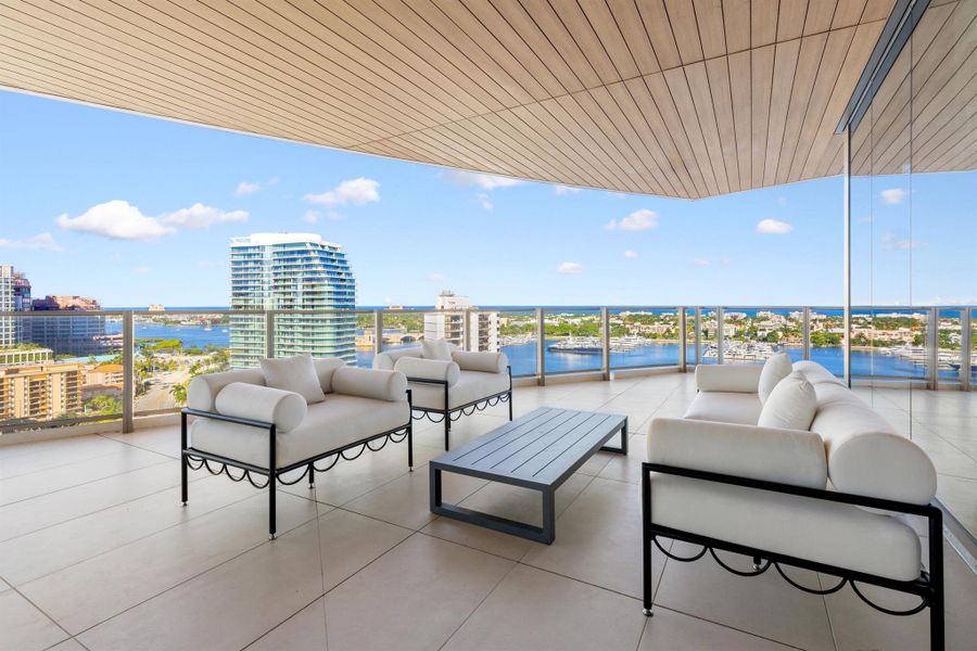 Exterior details and patio area of a home in , West Palm Beach (Image 19).