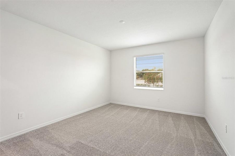 Spacious, unfurnished interior of a new home in Southpointe, Palmetto (Image 13). Spacious, unfurnished interior of a new home in Southpointe, Palmetto (Image 13).