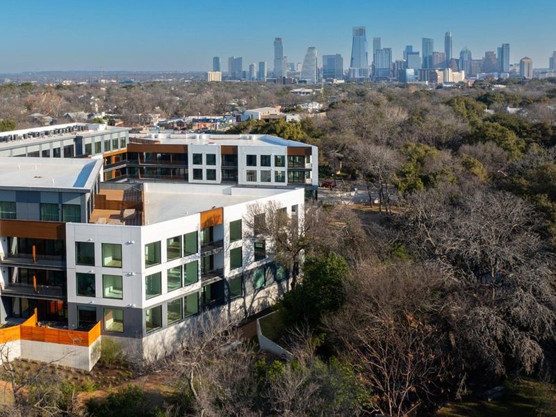 Aerial view of the One Oak community in Austin, TX, showing layout and nearby surroundings (Image 1).