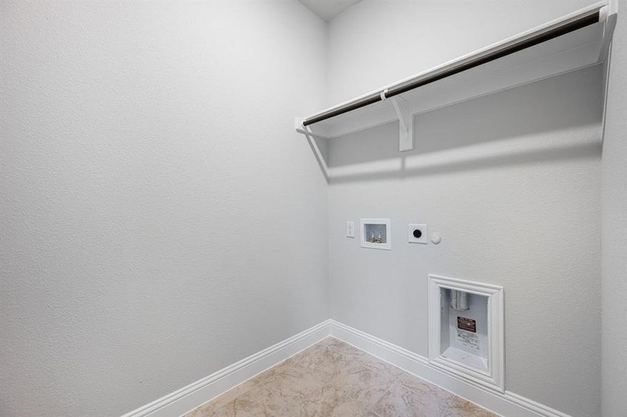 1109 Saltbrush Mews ~ Ready Now!