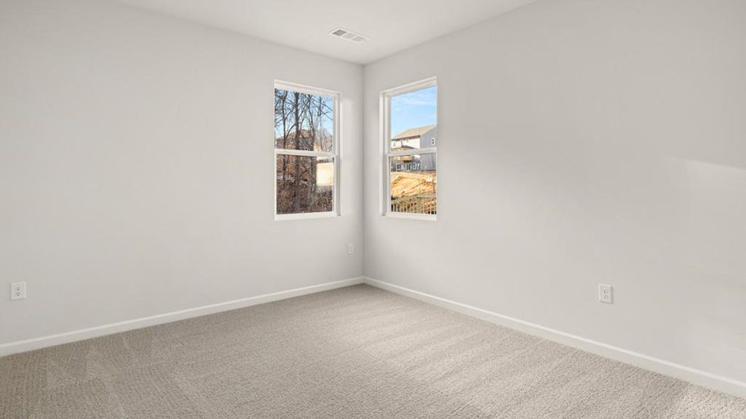Spacious, unfurnished interior of a new home in Liberty Crossing, Braselton (Image 19).