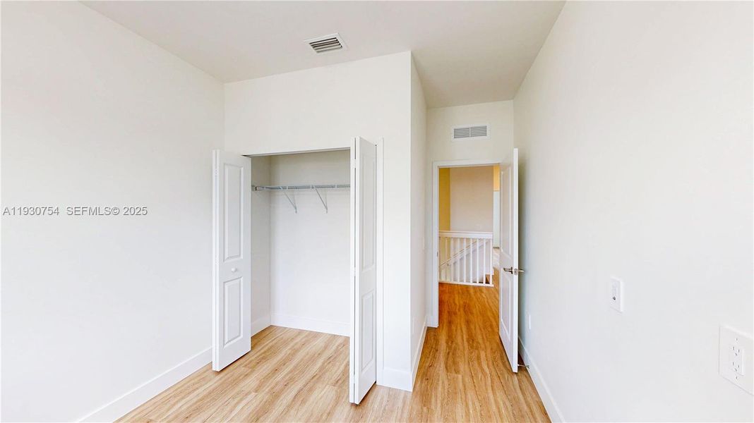 Spacious, unfurnished interior of a new home in , Homestead (Image 35).