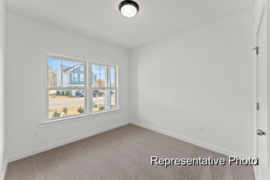 Spacious, unfurnished interior of a new home in Reeves Crossing, St. George (Image 20).