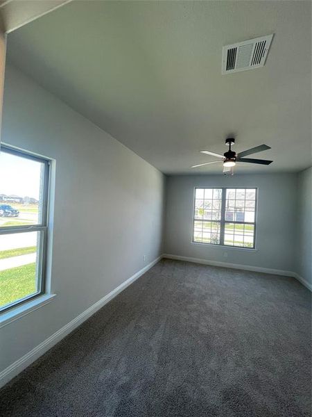 Spacious, unfurnished interior of a new home in Mercer Meadows, Royse City (Image 9). Spacious, unfurnished interior of a new home in Mercer Meadows, Royse City (Image 9).