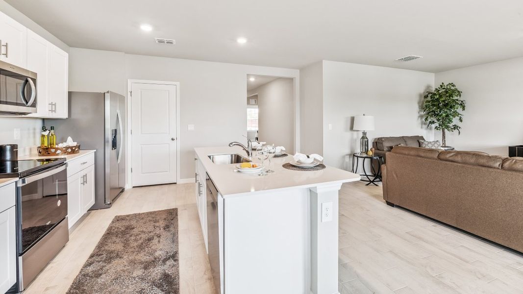 Furnished interior view inside a new home in Magnolia Landing Express, North Fort Myers (Image 9). Furnished interior view inside a new home in Magnolia Landing Express, North Fort Myers (Image 9).
