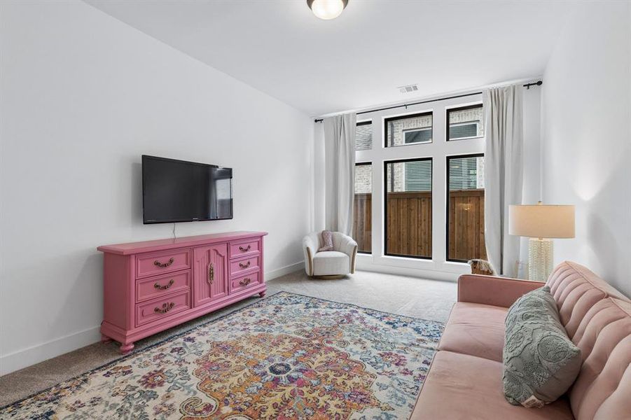 Furnished interior view inside a new home in , Lavon (Image 15).