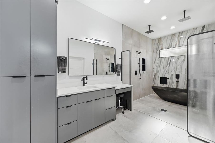 Furnished interior view inside a new home in , Cedar Hill (Image 7). Furnished interior view inside a new home in , Cedar Hill (Image 7).